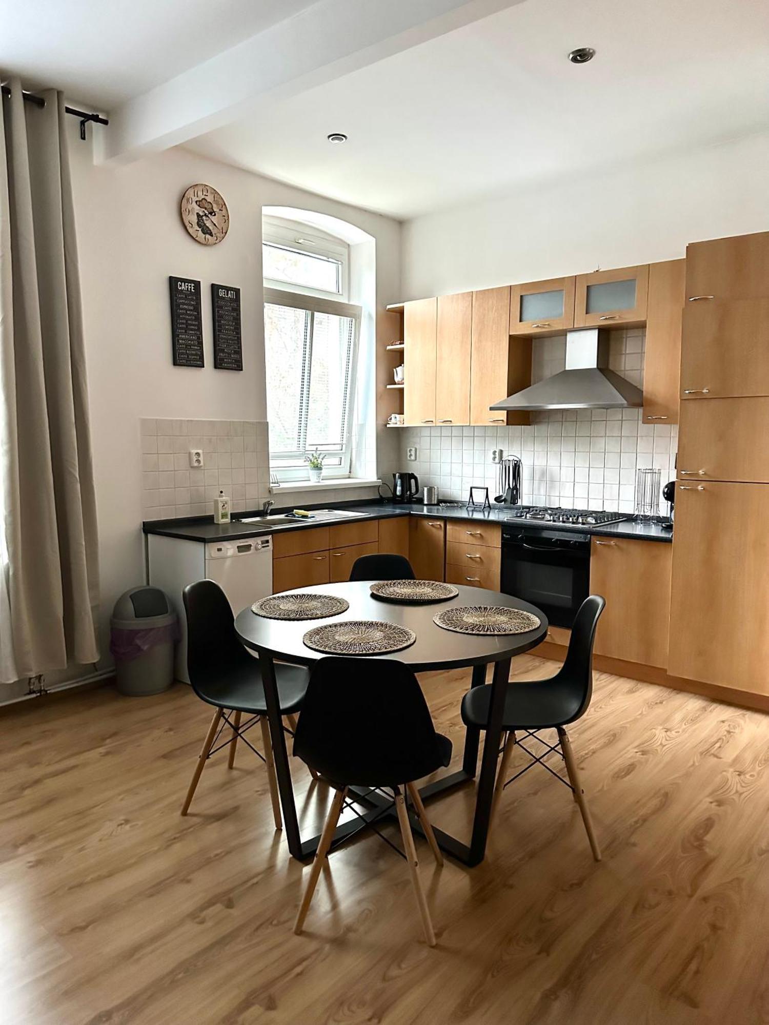 Hidden Apartment In The Old Town Under The Castle Bratislava Exterior photo
